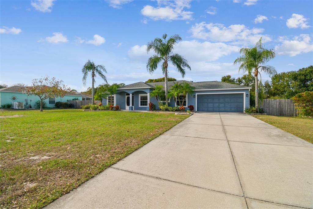 En Venta: $449,900 (3 camas, 2 baños, 1465 Pies cuadrados)