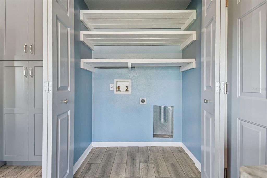 En Venta: $449,900 (3 camas, 2 baños, 1465 Pies cuadrados)