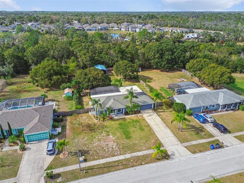 En Venta: $449,900 (3 camas, 2 baños, 1465 Pies cuadrados)