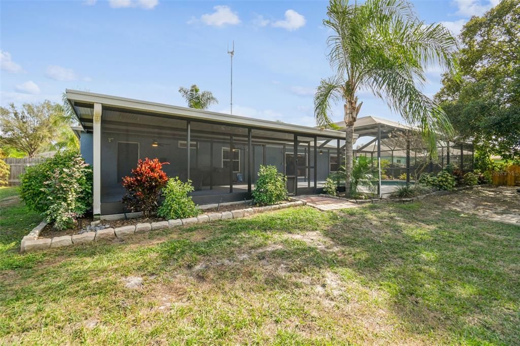 En Venta: $449,900 (3 camas, 2 baños, 1465 Pies cuadrados)