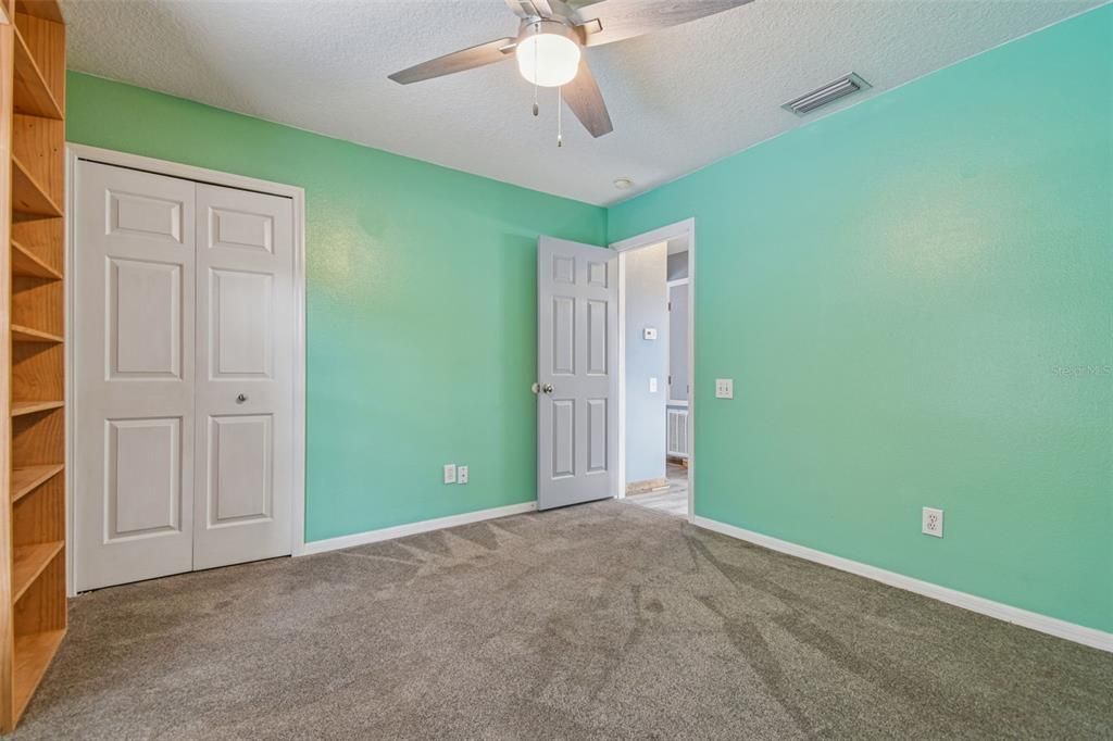 En Venta: $449,900 (3 camas, 2 baños, 1465 Pies cuadrados)