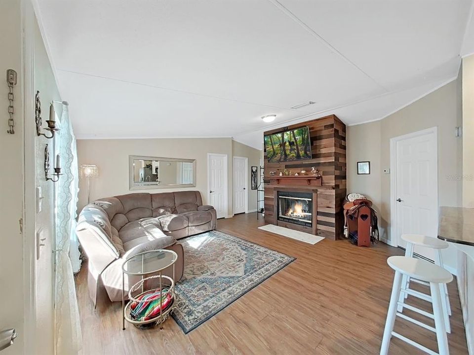 En Venta: $319,900 (3 camas, 2 baños, 1188 Pies cuadrados)