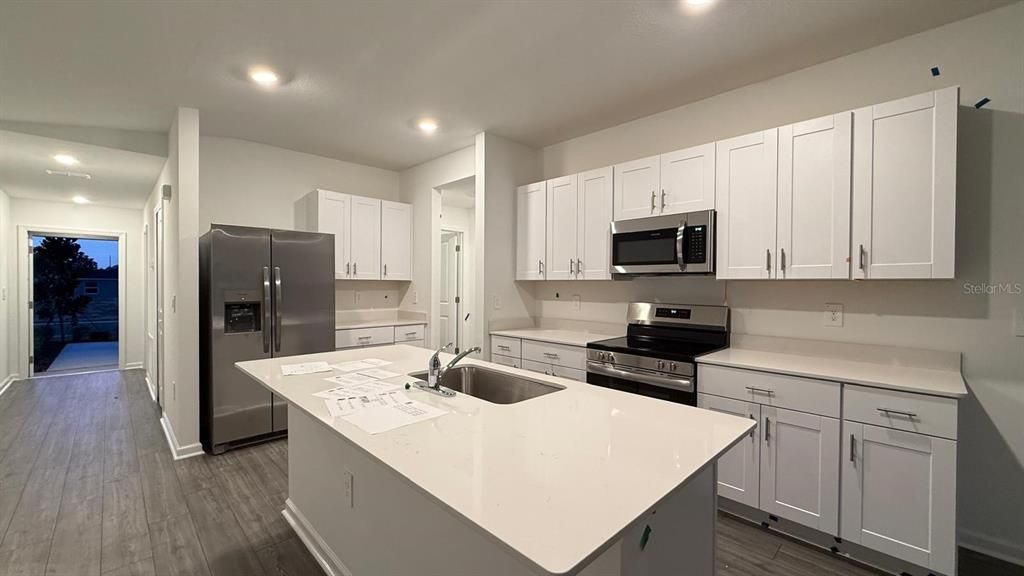 出租: $1,890 (3 贝兹, 2 浴室, 1428 平方英尺)