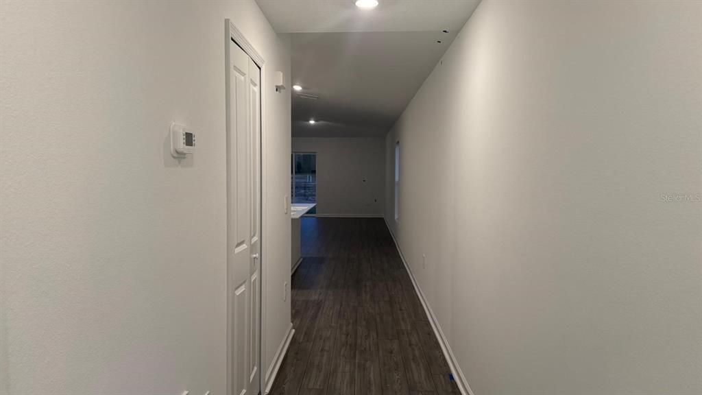 出租: $1,890 (3 贝兹, 2 浴室, 1428 平方英尺)