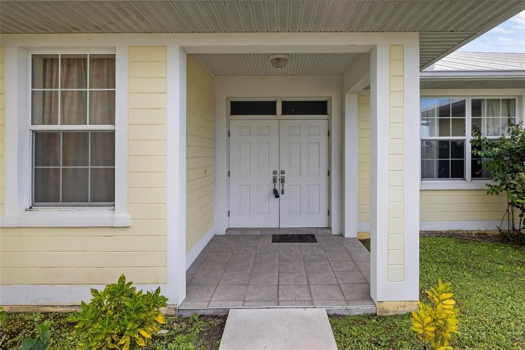 На продажу: $550,000 (4 спален, 3 ванн, 2570 Квадратных фут)