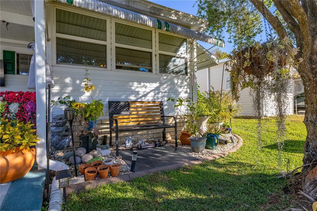 For Sale: $224,900 (2 beds, 2 baths, 1242 Square Feet)