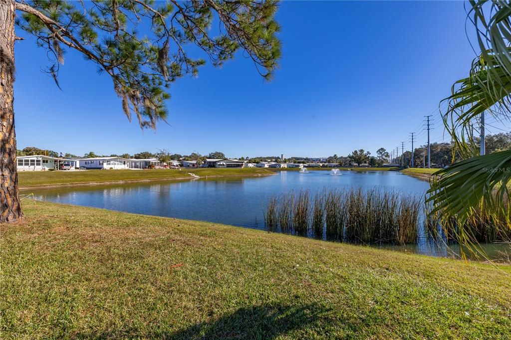 For Sale: $224,900 (2 beds, 2 baths, 1242 Square Feet)