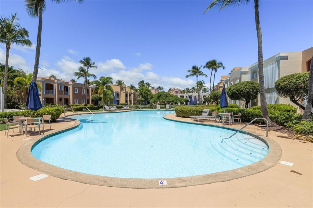 待售: $415,000 (2 贝兹, 2 浴室, 1348 平方英尺)