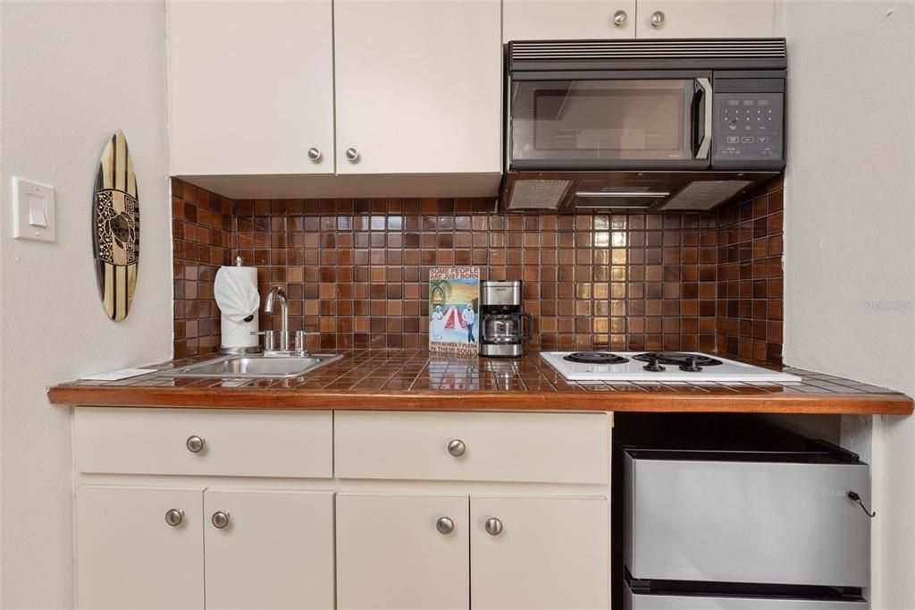 待售: $415,000 (2 贝兹, 2 浴室, 1348 平方英尺)