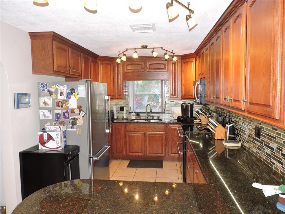 待售: $449,000 (3 贝兹, 2 浴室, 2130 平方英尺)