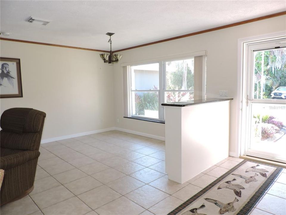 待售: $449,000 (3 贝兹, 2 浴室, 2130 平方英尺)