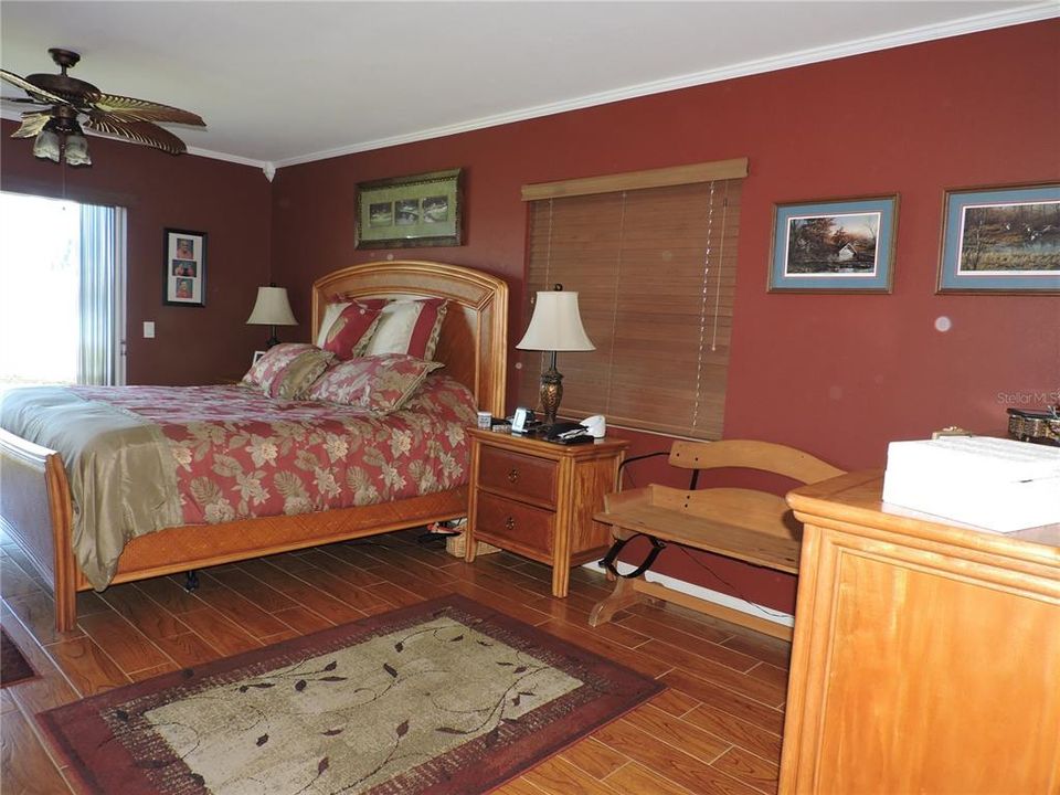 待售: $449,000 (3 贝兹, 2 浴室, 2130 平方英尺)