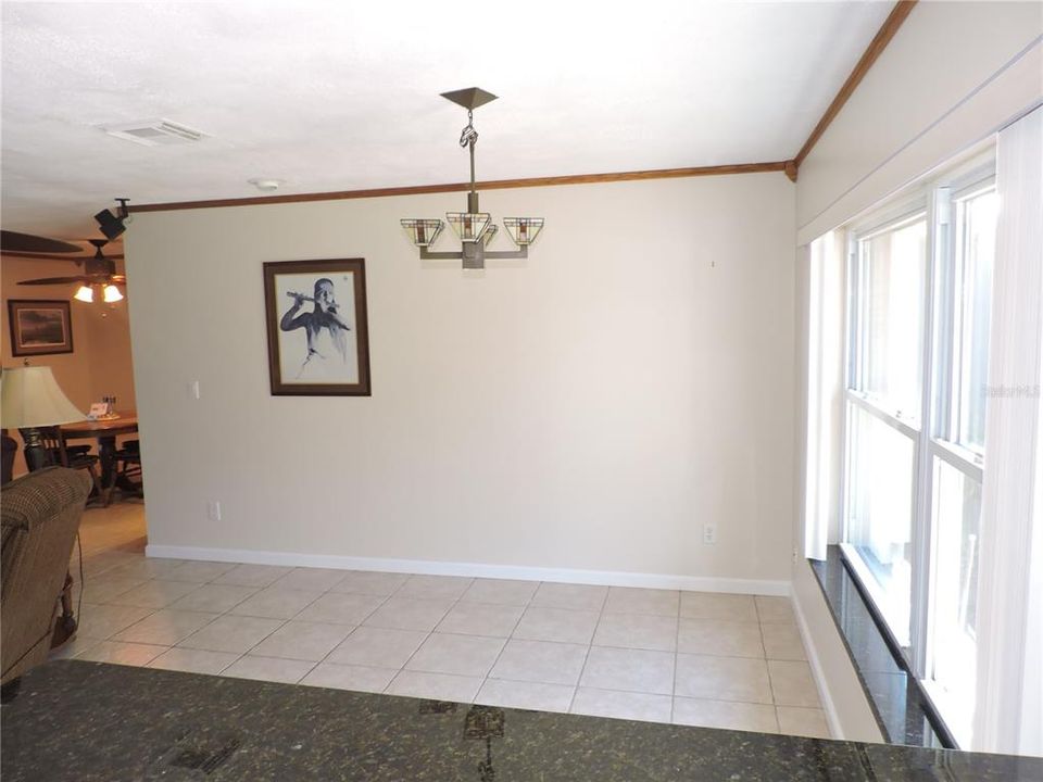 待售: $449,000 (3 贝兹, 2 浴室, 2130 平方英尺)