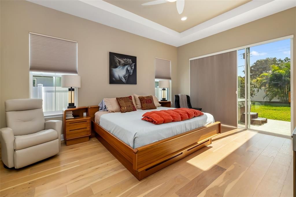 На продажу: $1,050,000 (4 спален, 3 ванн, 2307 Квадратных фут)