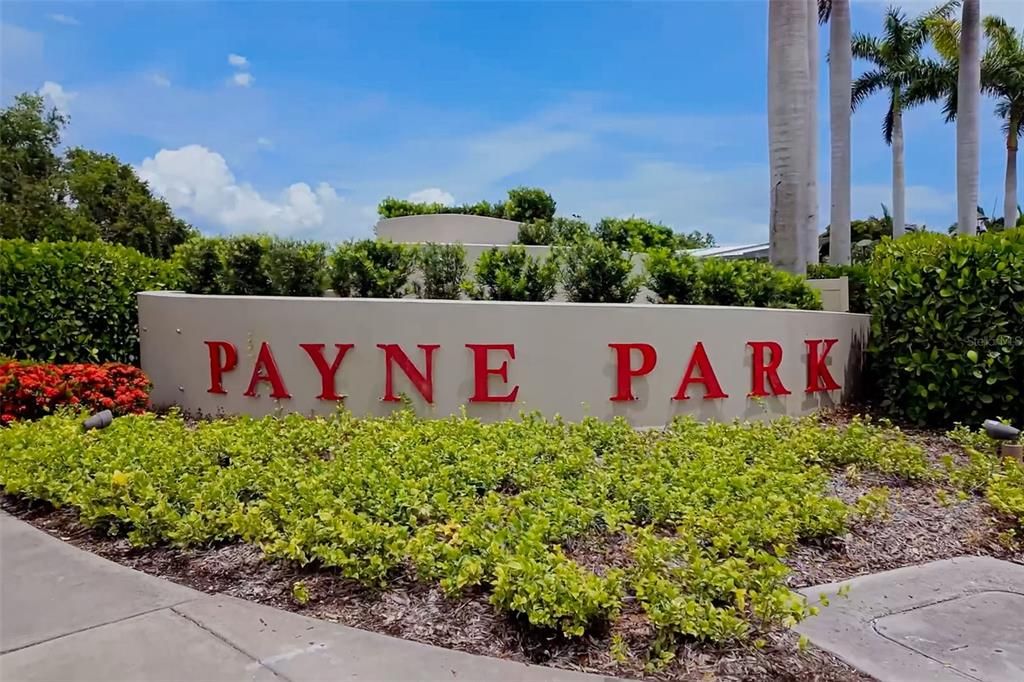 На продажу: $1,050,000 (4 спален, 3 ванн, 2307 Квадратных фут)