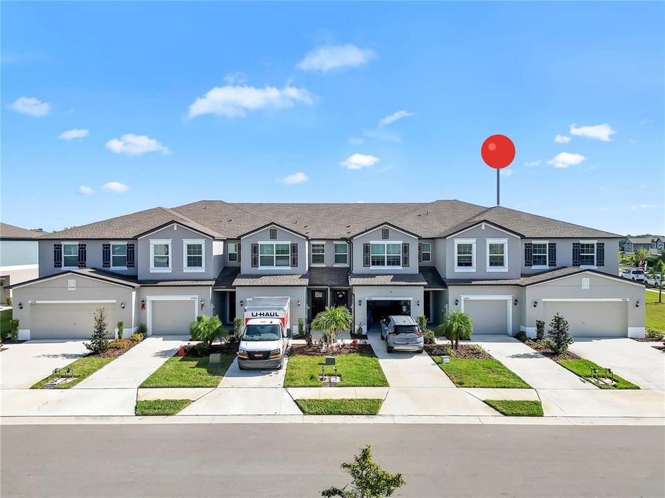 В аренду: $2,650 (4 спален, 2 ванн, 2162 Квадратных фут)