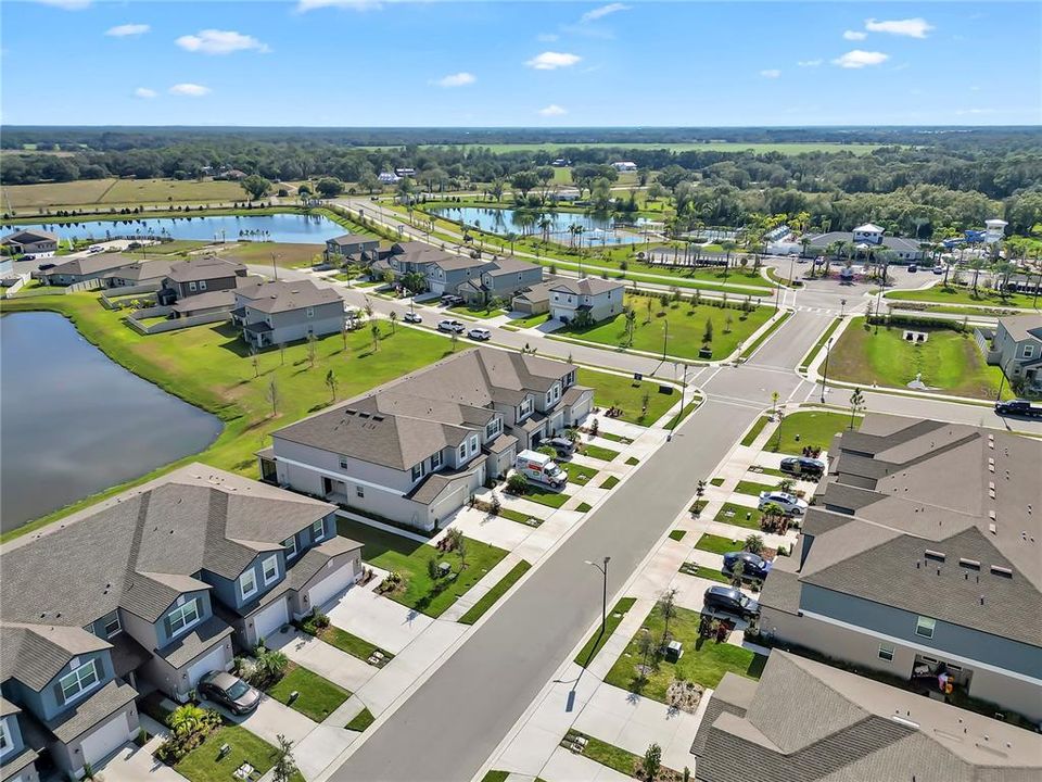 В аренду: $2,650 (4 спален, 2 ванн, 2162 Квадратных фут)