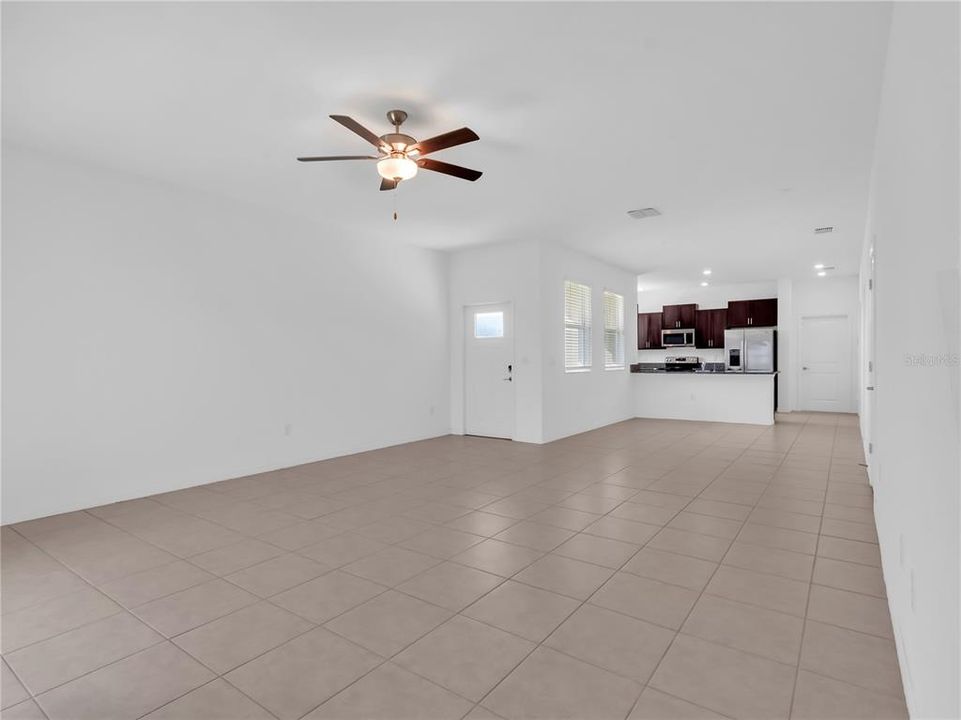 В аренду: $2,650 (4 спален, 2 ванн, 2162 Квадратных фут)