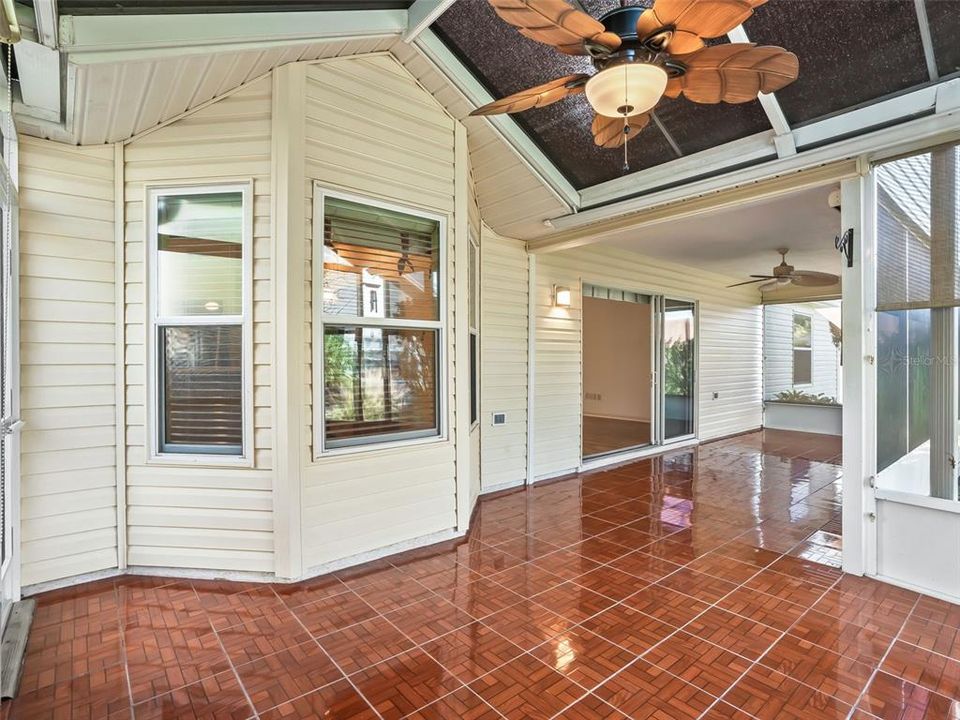 For Sale: $329,900 (3 beds, 2 baths, 1513 Square Feet)