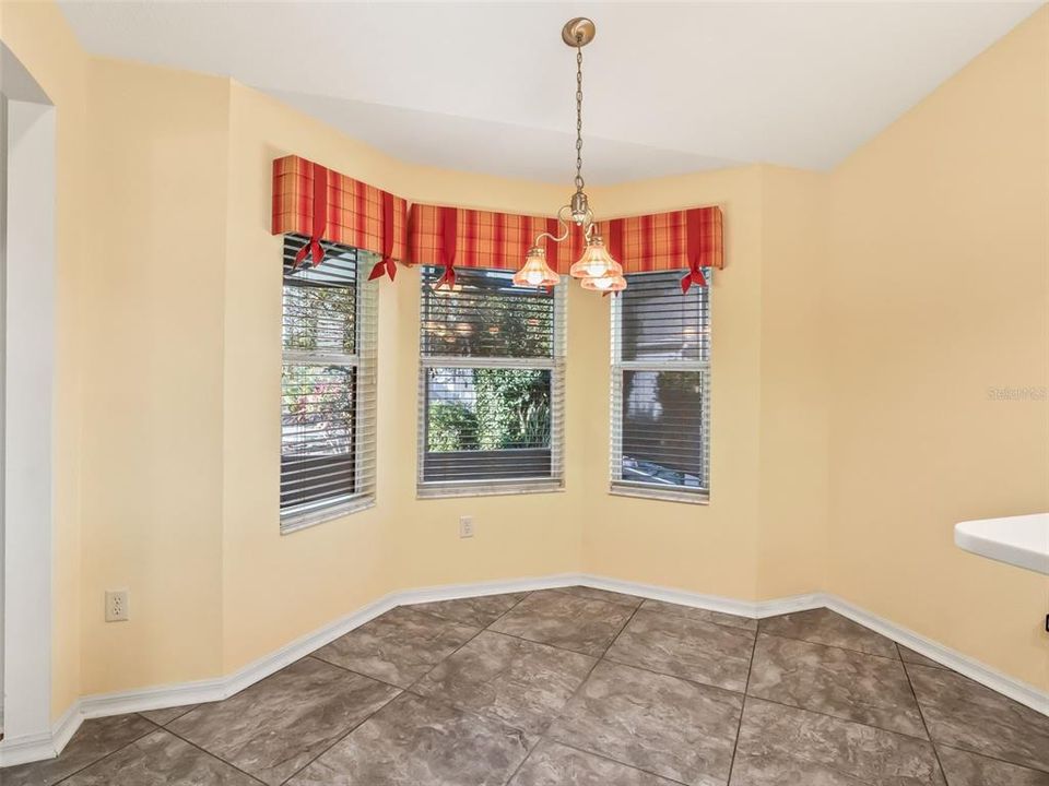 For Sale: $329,900 (3 beds, 2 baths, 1513 Square Feet)