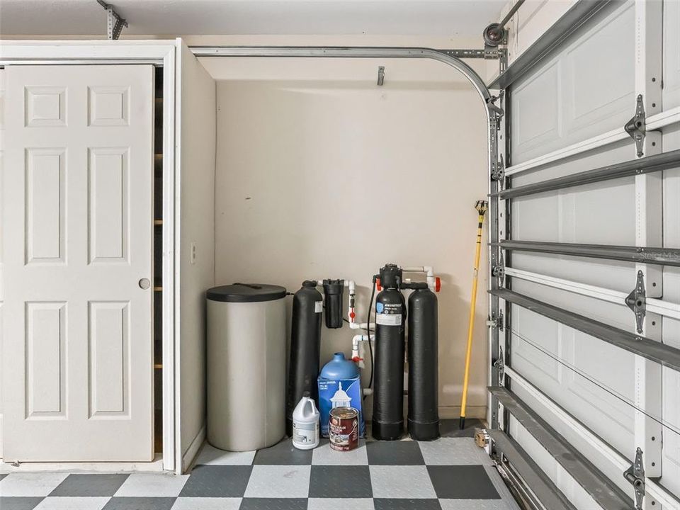 For Sale: $329,900 (3 beds, 2 baths, 1513 Square Feet)