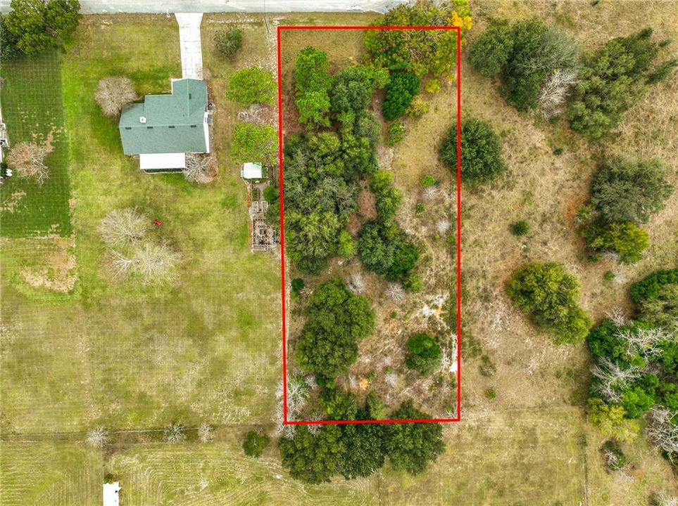 На продажу: $89,900 (1.06 acres)