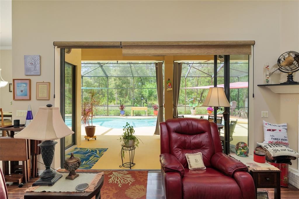 待售: $549,900 (3 贝兹, 2 浴室, 2439 平方英尺)