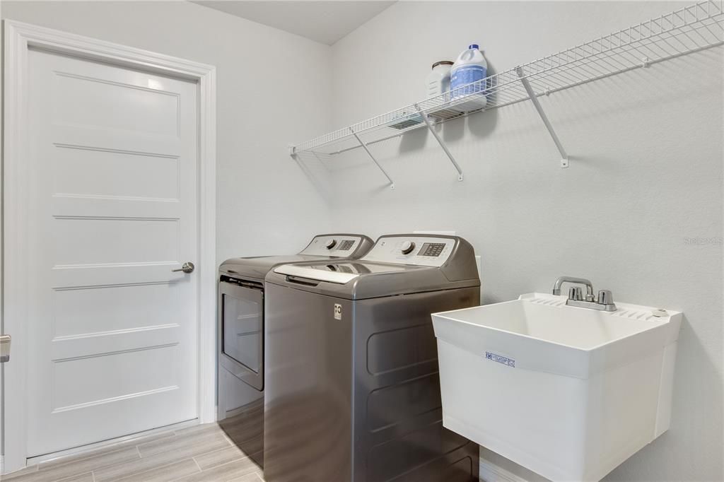 待售: $309,900 (3 贝兹, 2 浴室, 1372 平方英尺)