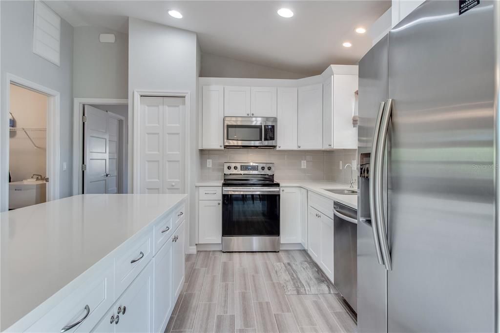 待售: $309,900 (3 贝兹, 2 浴室, 1372 平方英尺)