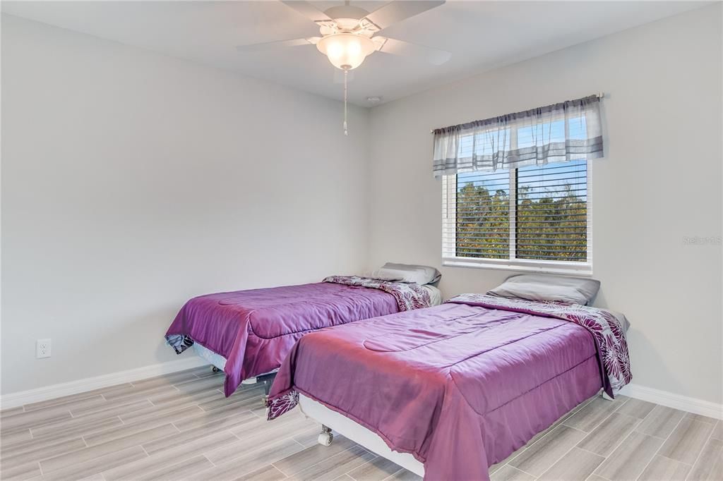 待售: $309,900 (3 贝兹, 2 浴室, 1372 平方英尺)