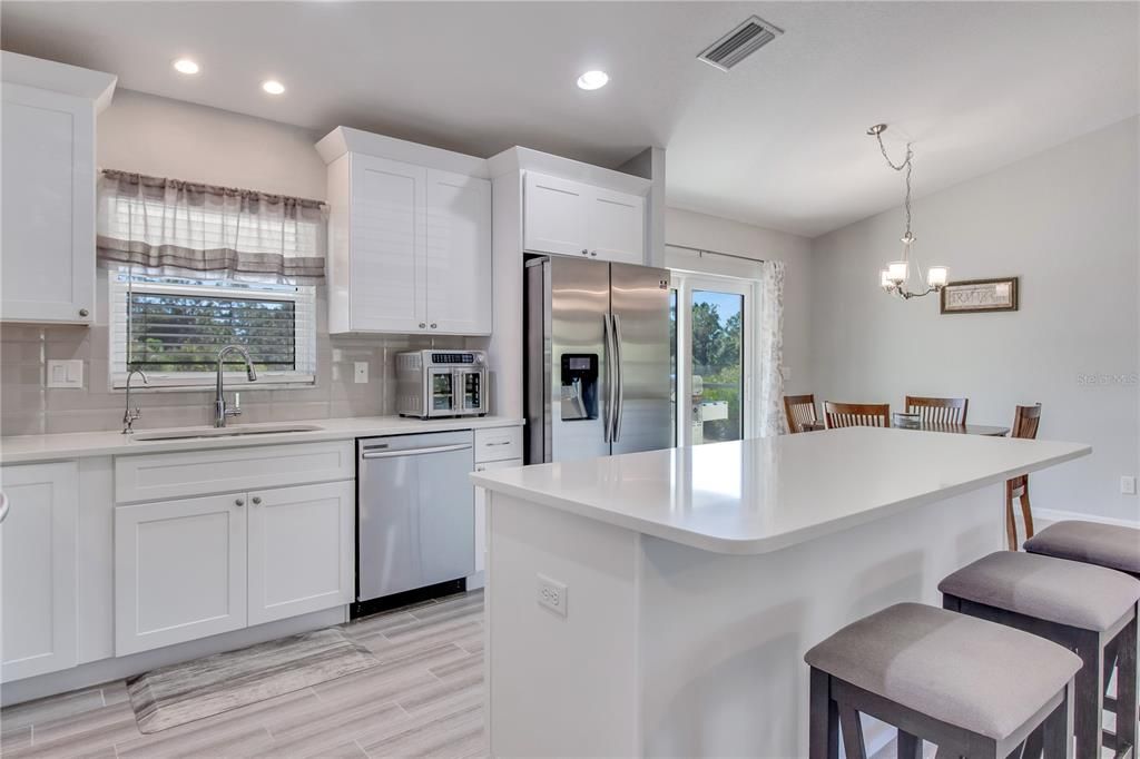 待售: $309,900 (3 贝兹, 2 浴室, 1372 平方英尺)