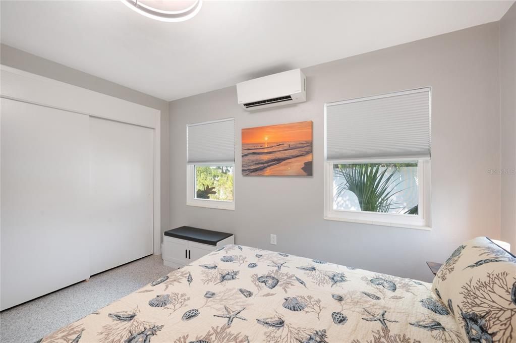 出租: $5,500 (1 贝兹, 1 浴室, 572 平方英尺)