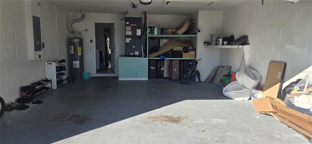 For Sale: $335,000 (3 beds, 2 baths, 1856 Square Feet)