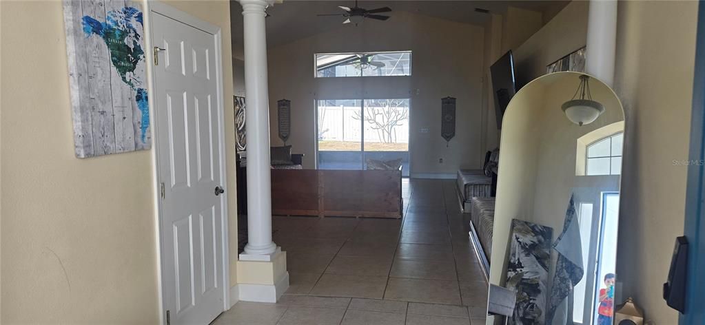 For Sale: $335,000 (3 beds, 2 baths, 1856 Square Feet)