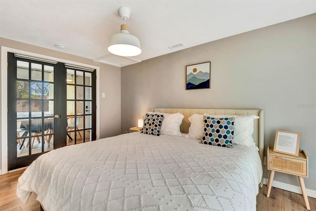 For Sale: $479,000 (3 beds, 2 baths, 1520 Square Feet)