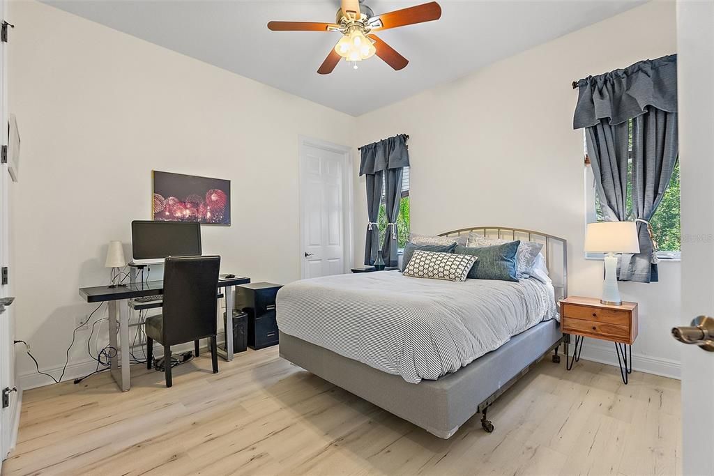 En Venta: $1,199,000 (3 camas, 3 baños, 2799 Pies cuadrados)