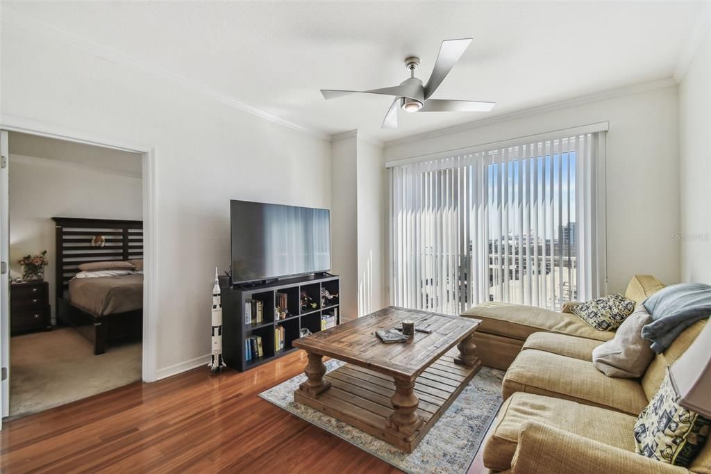 For Rent: $2,450 (2 beds, 2 baths, 1184 Square Feet)