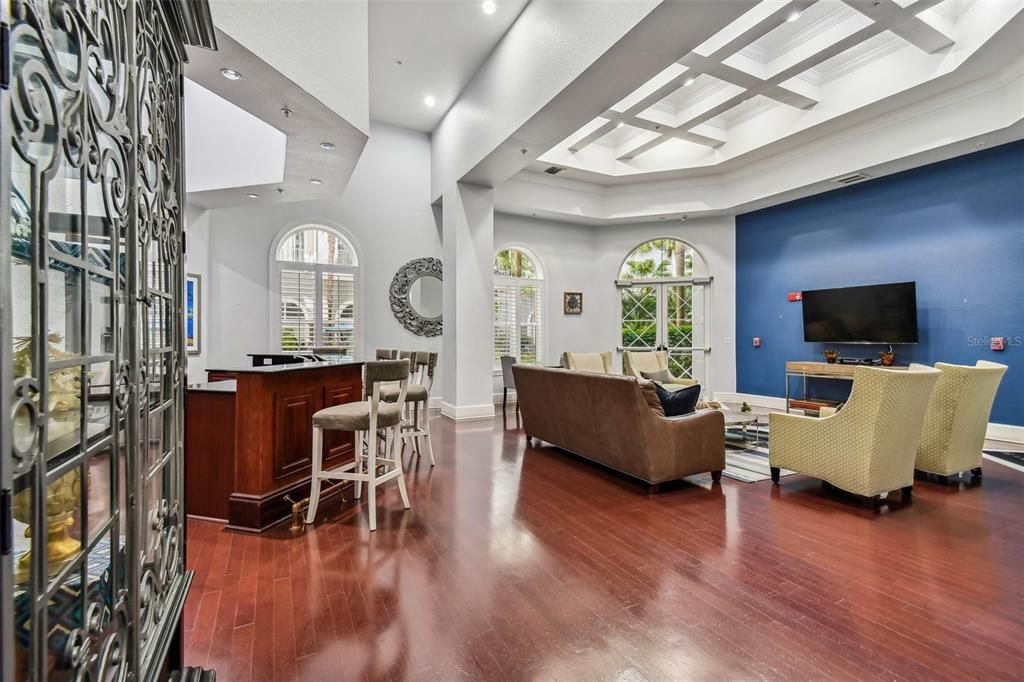 For Rent: $2,450 (2 beds, 2 baths, 1184 Square Feet)