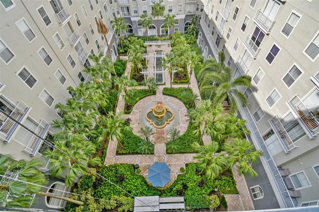 For Rent: $2,450 (2 beds, 2 baths, 1184 Square Feet)