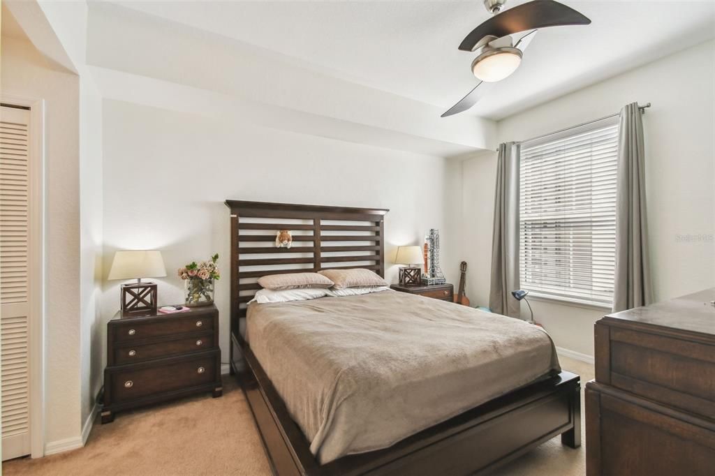 For Rent: $2,450 (2 beds, 2 baths, 1184 Square Feet)