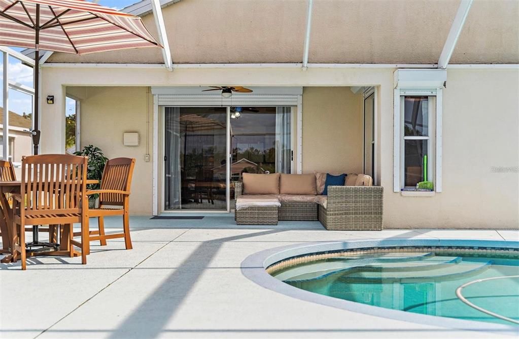 В аренду: $3,200 (3 спален, 2 ванн, 1832 Квадратных фут)