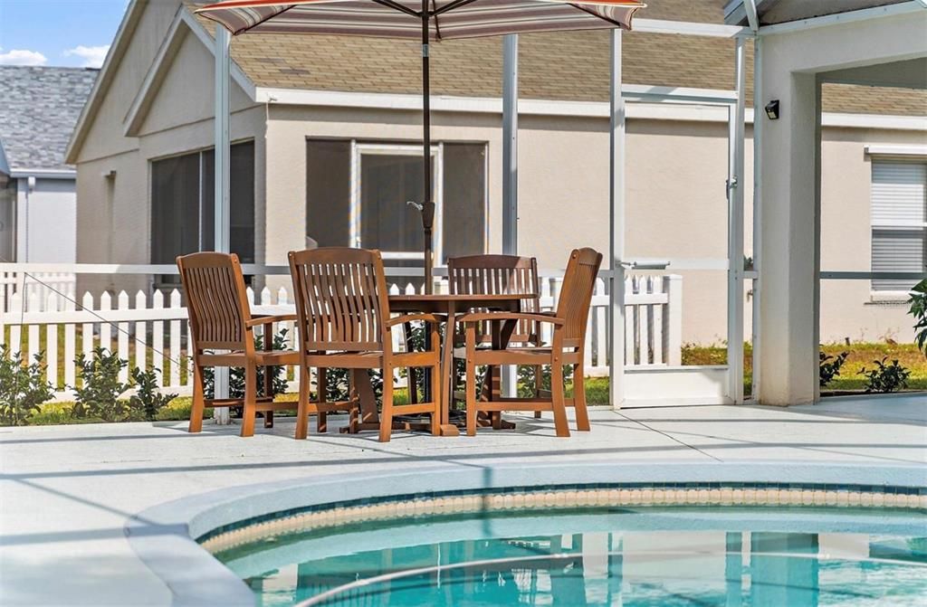 В аренду: $3,200 (3 спален, 2 ванн, 1832 Квадратных фут)