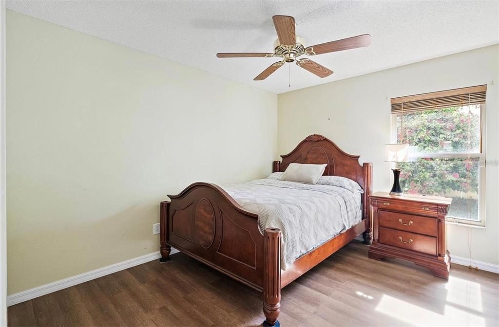 В аренду: $3,200 (3 спален, 2 ванн, 1832 Квадратных фут)