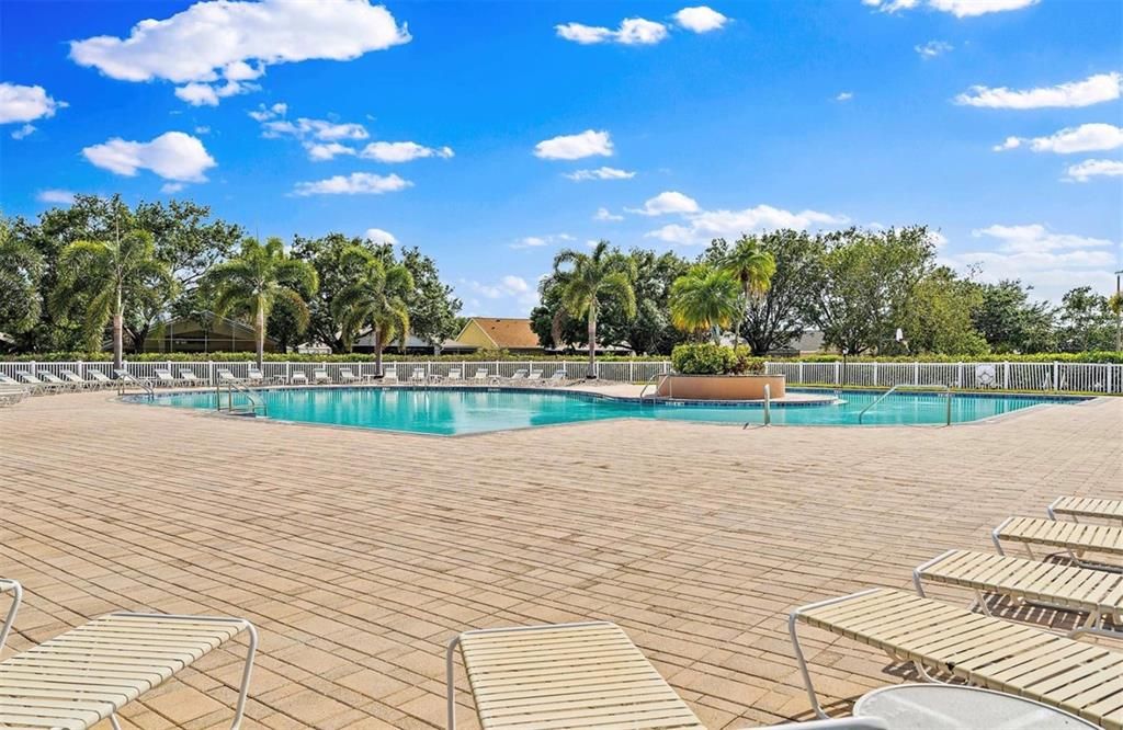 В аренду: $3,200 (3 спален, 2 ванн, 1832 Квадратных фут)