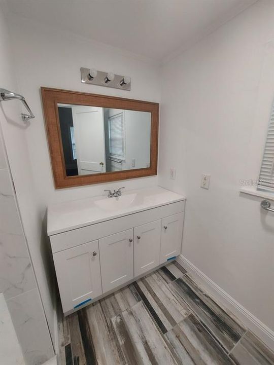 For Sale: $269,900 (3 beds, 2 baths, 1034 Square Feet)