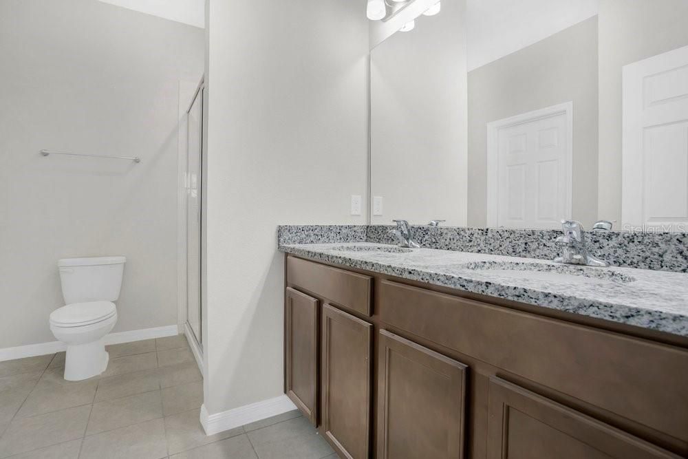 For Sale: $269,000 (3 beds, 2 baths, 1342 Square Feet)