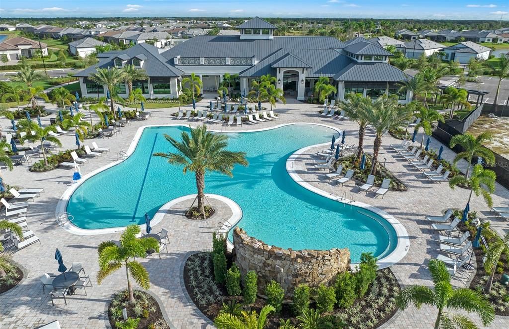 For Sale: $469,265 (2 beds, 2 baths, 1602 Square Feet)