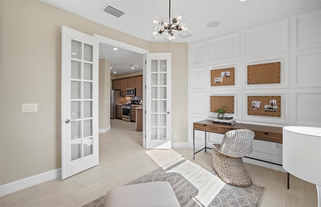 For Sale: $469,265 (2 beds, 2 baths, 1602 Square Feet)