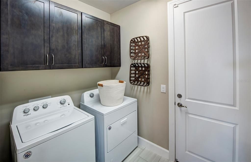 For Sale: $469,265 (2 beds, 2 baths, 1602 Square Feet)