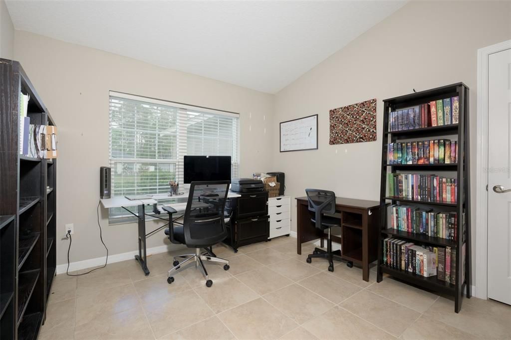 For Sale: $350,000 (4 beds, 2 baths, 2208 Square Feet)